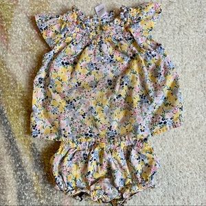 Floral Set - Old Navy - 18m EUC